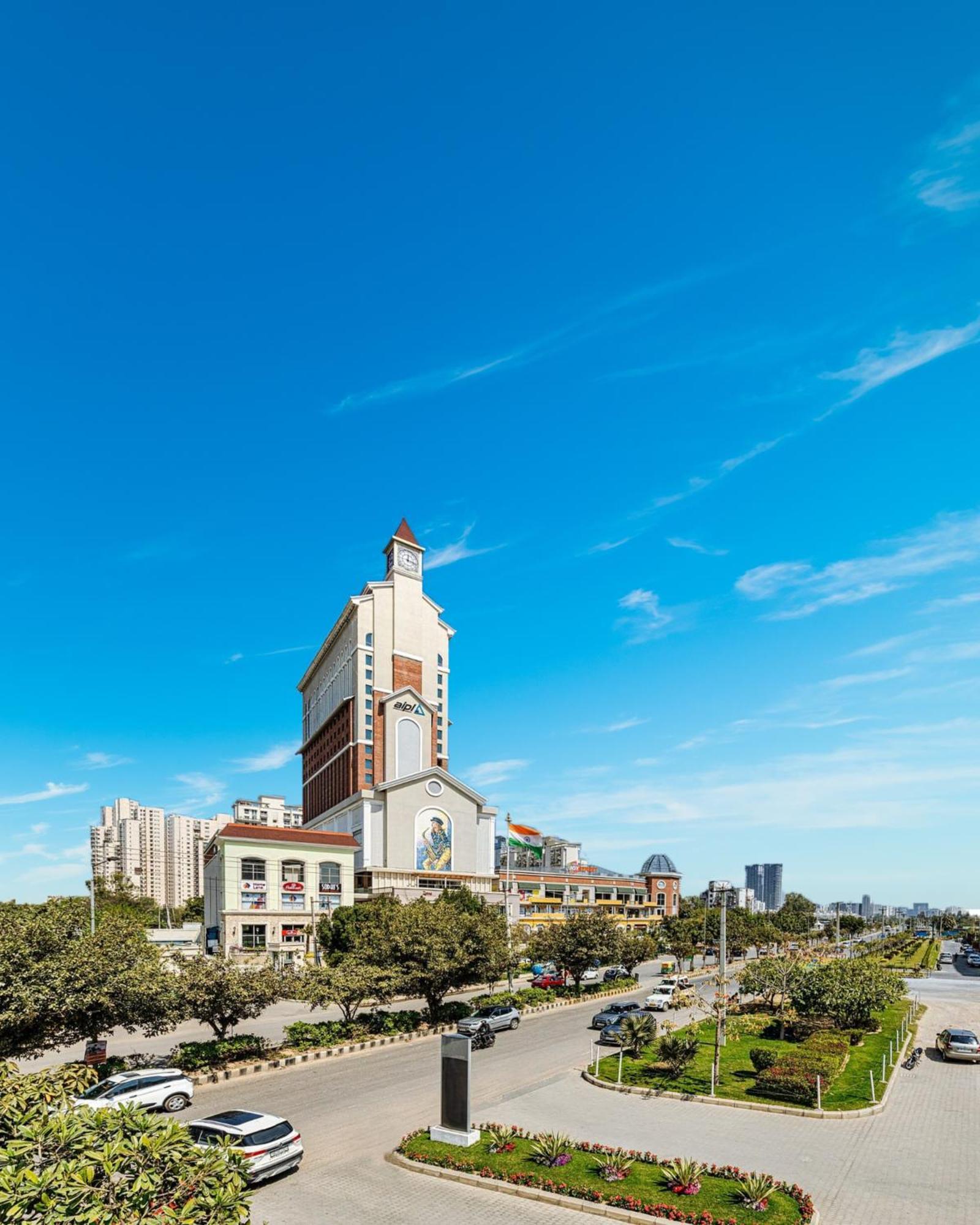 Juesta Residences - Aipl Joy Street, Гургаон Экстерьер фото